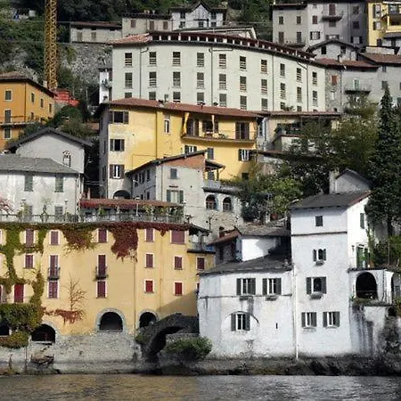 Sleeps 8 Pognana Lario
