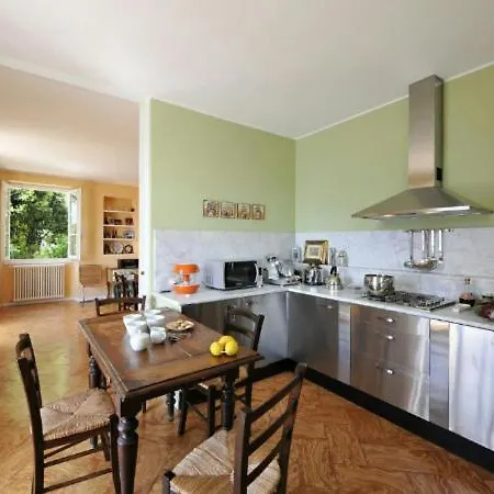 Sleeps 8