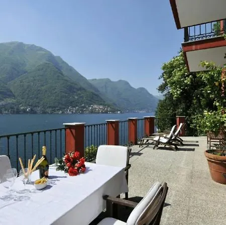 Sleeps 8 *